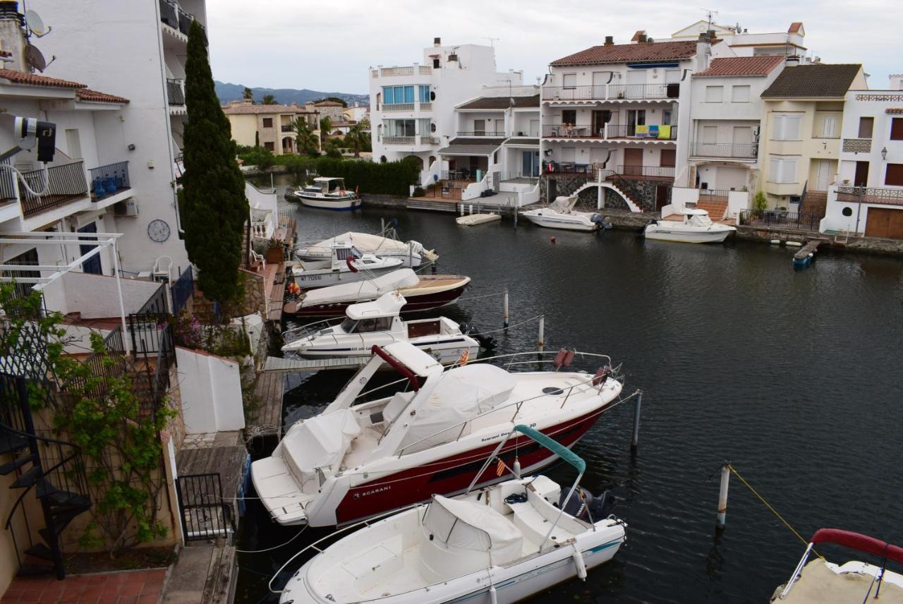 Apartamento Con Bonitas Vistas Al Canal Ref 337 Empuriabrava Buitenkant foto